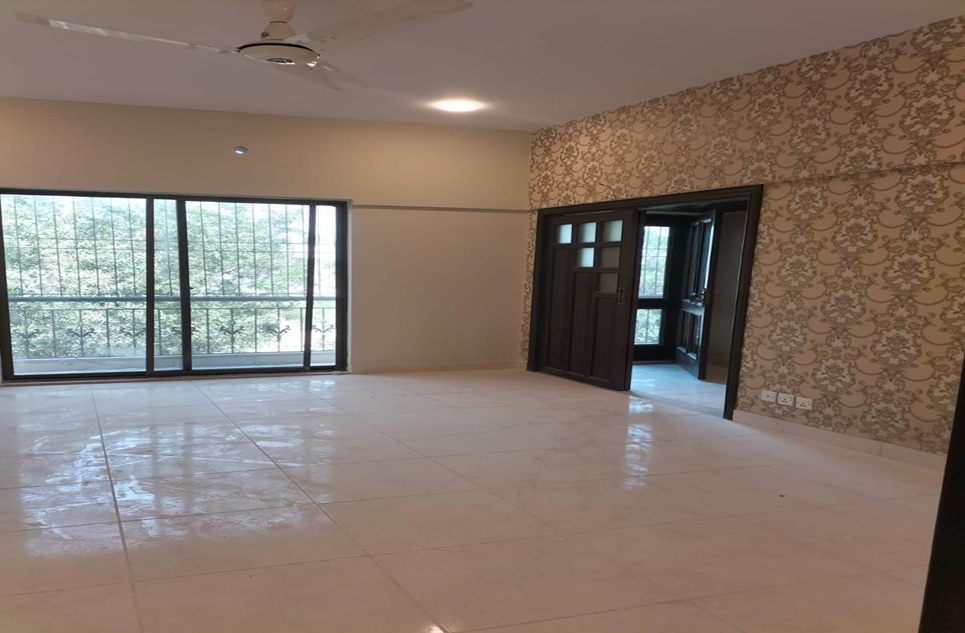 4 beds  apartment for rent in Phase 6 DHA Karachi
