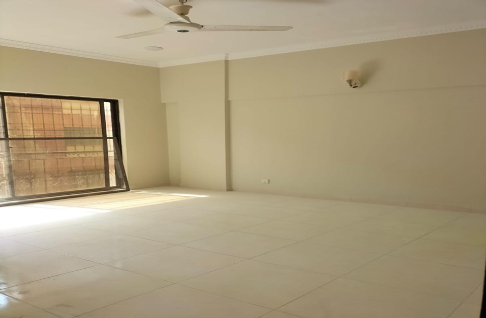 4 beds  apartment for rent in Phase 6 DHA Karachi