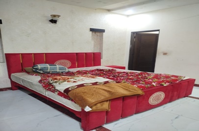 5 marla house for rent in Johar Town Lahore