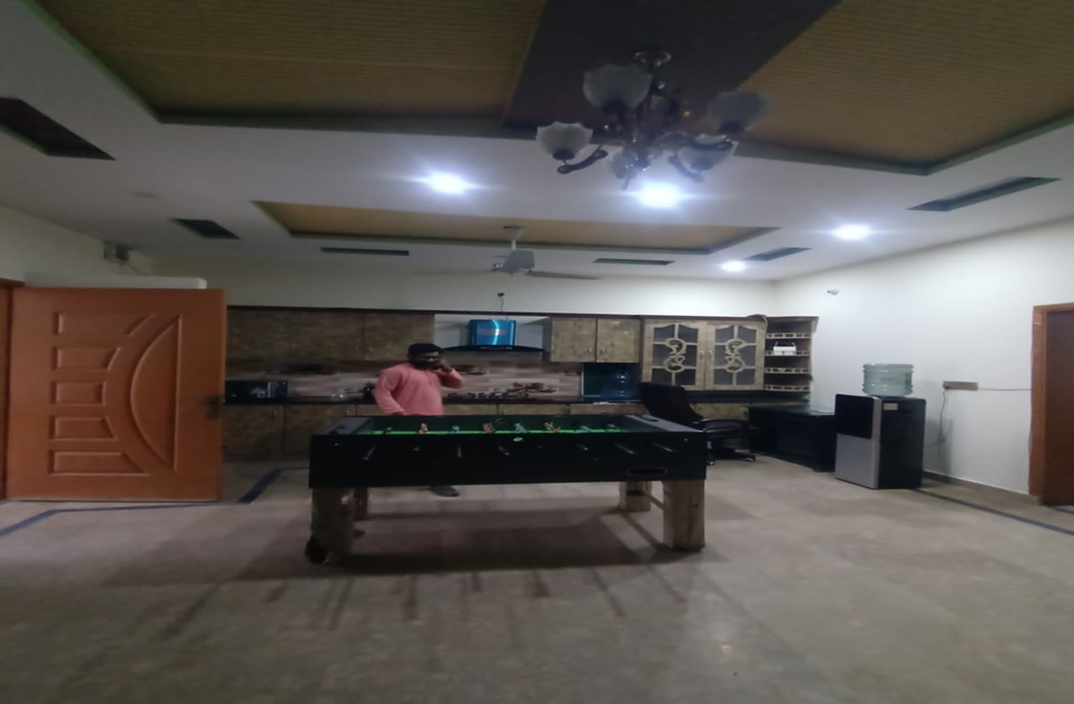 10 marla house for rent in Jubilee Town Lahore