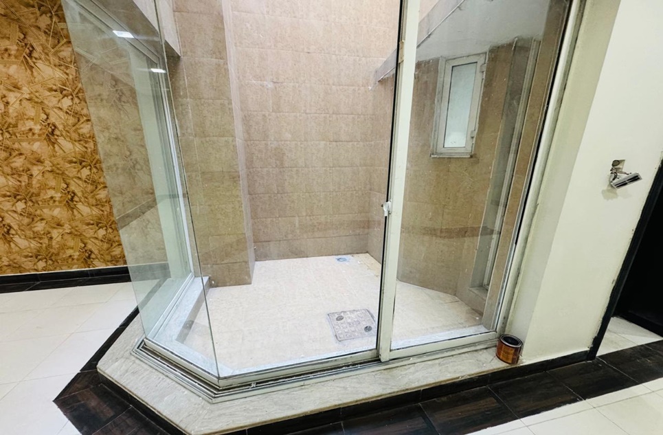 11 marla house for sale in Sector B Bahria Town Lahore