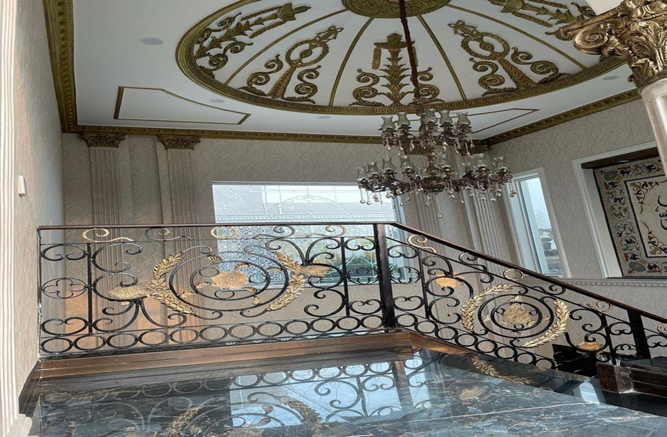 1 kanal house for sale in Phase 7 DHA Lahore