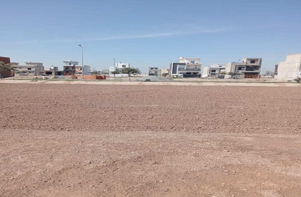 10 Marla Plot for Sale in Daimond Block, Park View City, Lahore