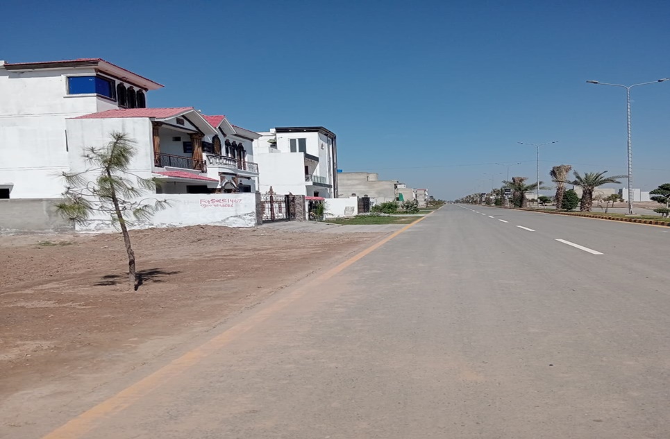 10 Marla Plot for Sale in Daimond Block, Park View City, Lahore