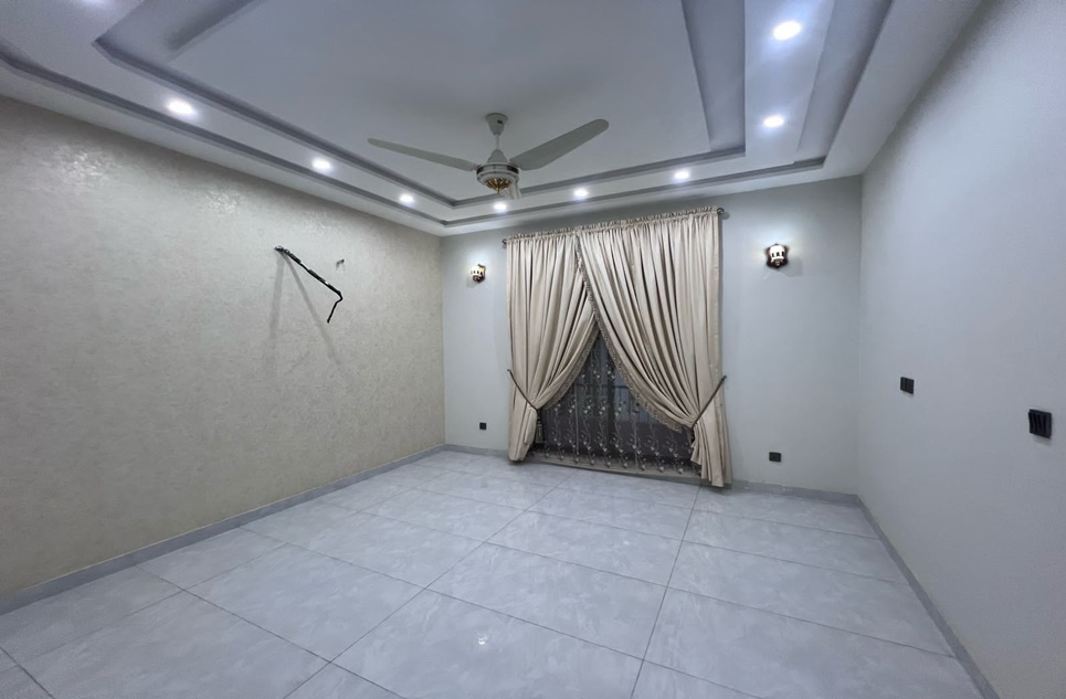 1 Kanal House for Sale in Valencia Housing Society, Lahore