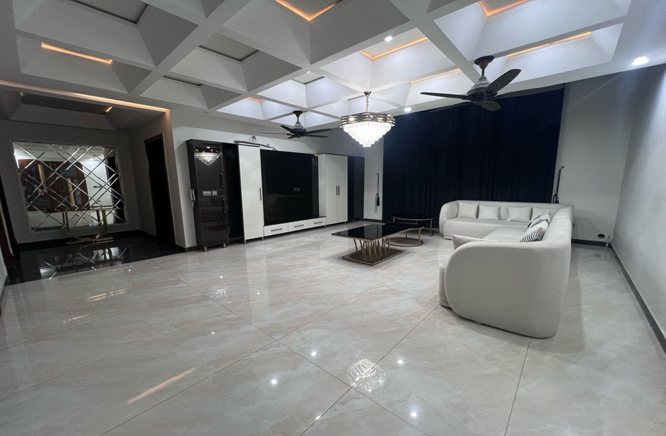 1 Kanal House for Sale in Valencia Housing Society, Lahore