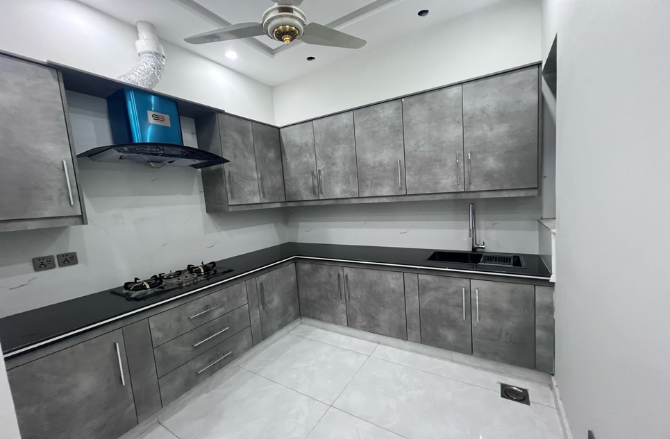 1 Kanal House for Sale in Valencia Housing Society, Lahore