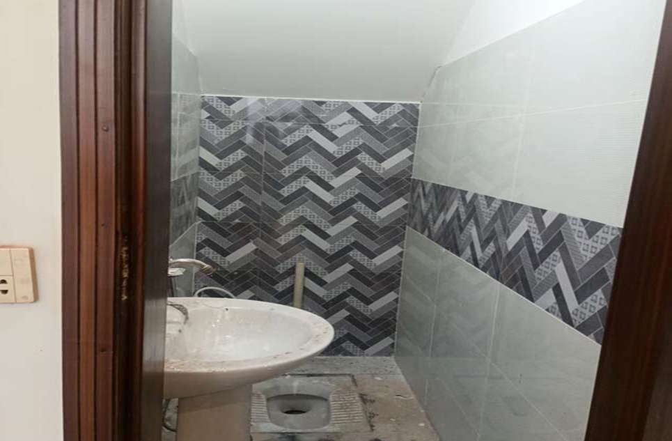 5 marla house for sale in Al-Jalil Garden Lahore