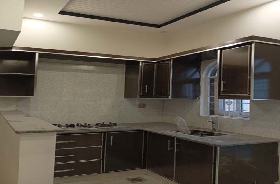 5 marla house for sale in Al-Jalil Garden Lahore