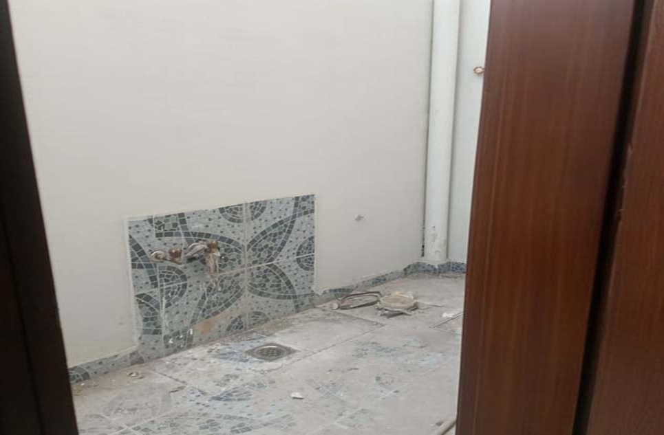 5 marla house for sale in Al-Jalil Garden Lahore
