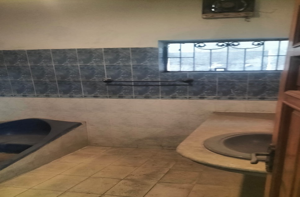 17 marla house for sale in Valencia Housing Society Lahore
