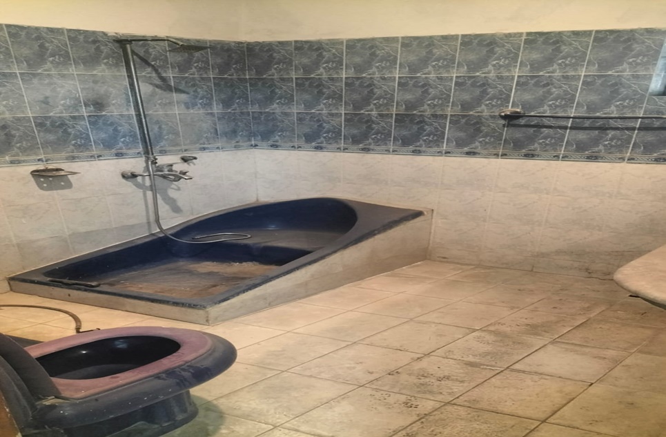 17 marla house for sale in Valencia Housing Society Lahore