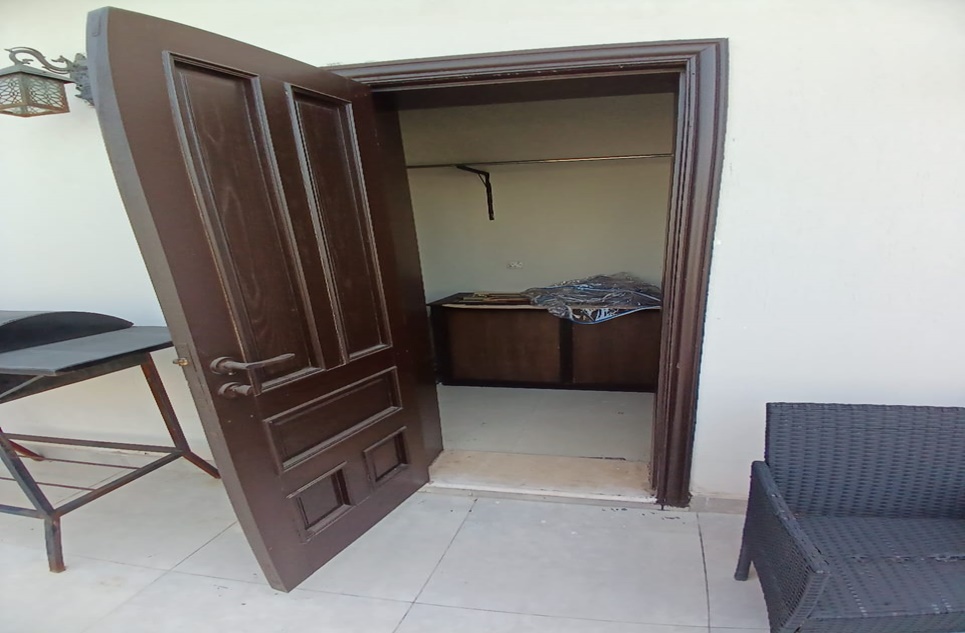 1 kanal house for rent in Phase 6 DHA Lahore