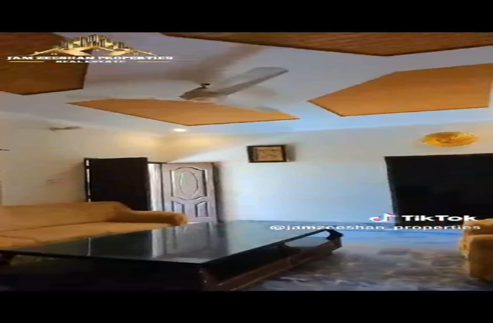 7 marla house for sale in Canal Road Rahim Yar Khan