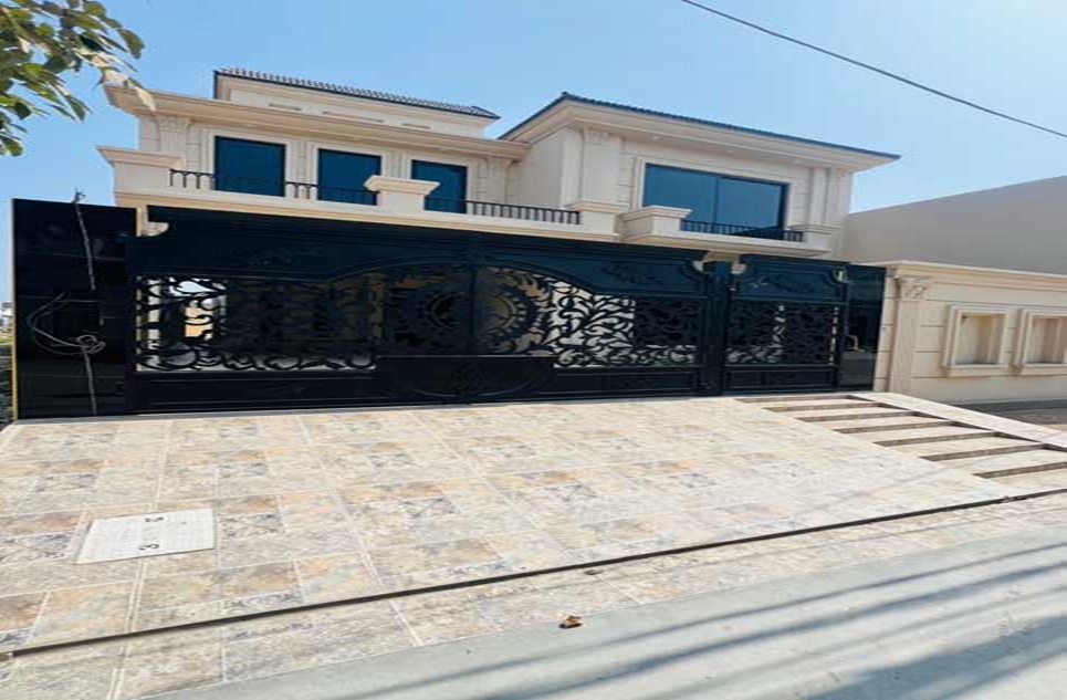 12 marla house for sale in Canal Road Rahim Yar Khan