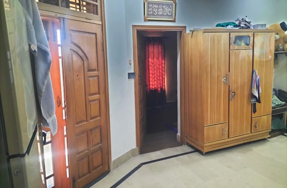 5 marla house for sale in Abu Dhabi Road Rahim Yar Khan