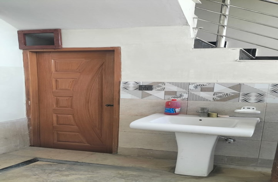 5 marla house for sale in Abu Dhabi Road Rahim Yar Khan