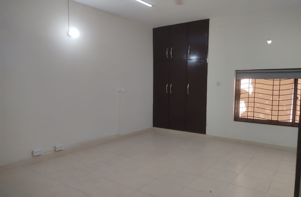 2 Kanal House for Rent in Block M, Gulberg, Lahore