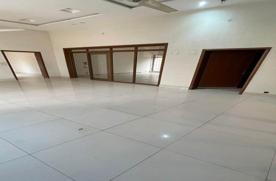 2 Kanal House for Rent in Upper Mall, Lahore