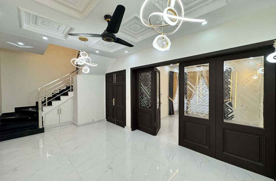 5 marla house for sale in Citi Housing Society Gujranwala