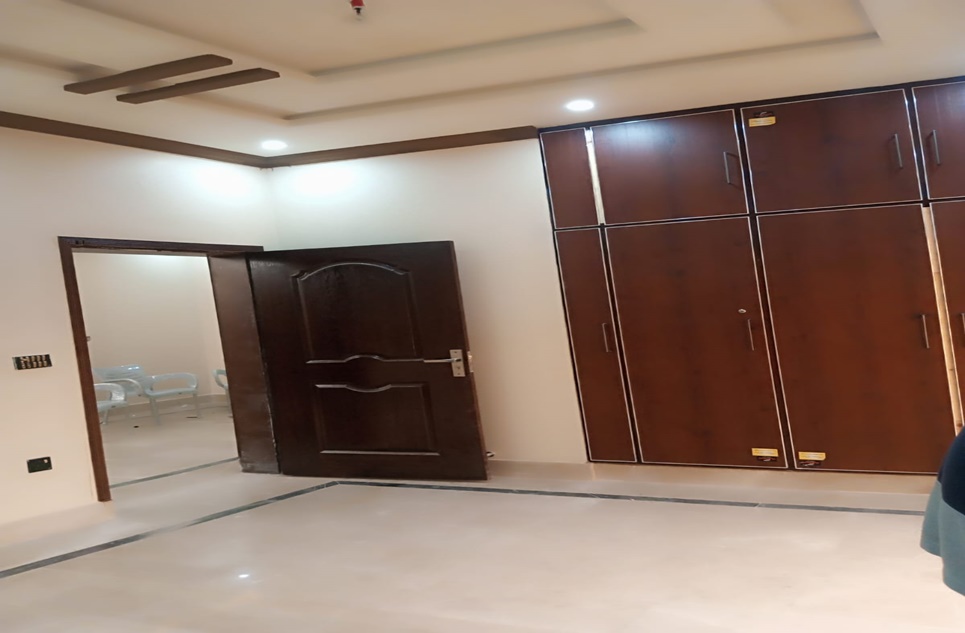 5 Marla House (Upper Portion) for Rent in Park View City, Lahore