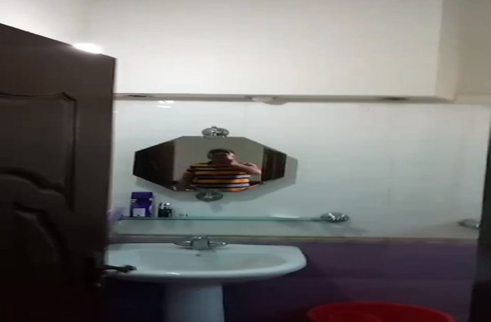 1 Kanal House (Upper Portion) for Rent in Super Town, Lahore