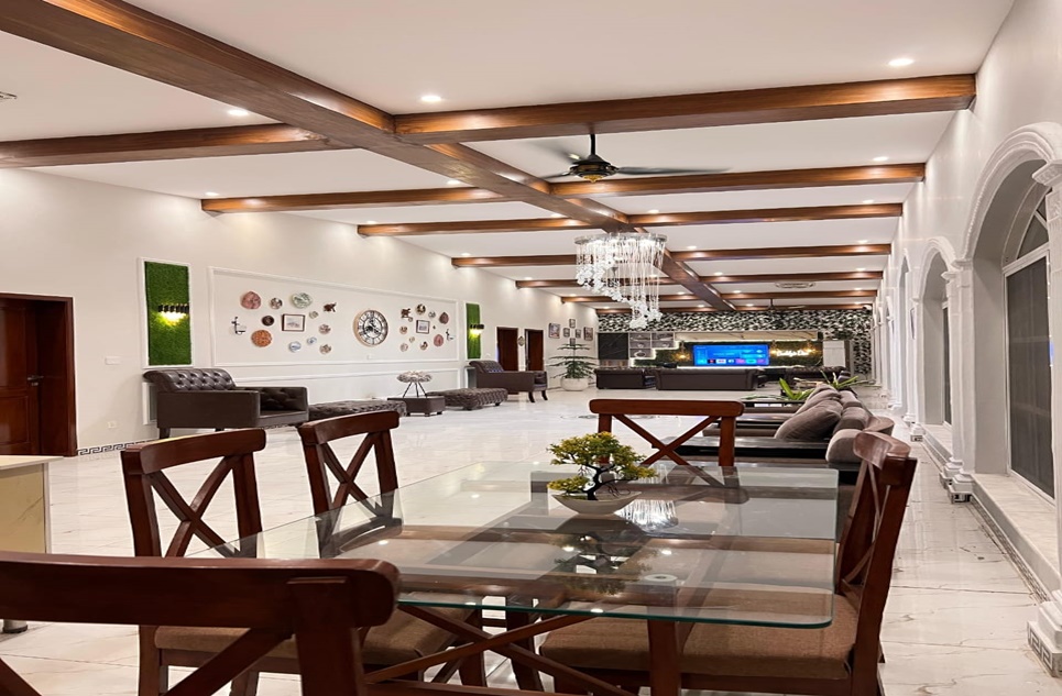 8 kanal farm for sale in Bedian Road Lahore