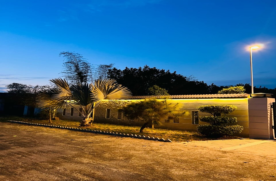 8 kanal farm for sale in Bedian Road Lahore