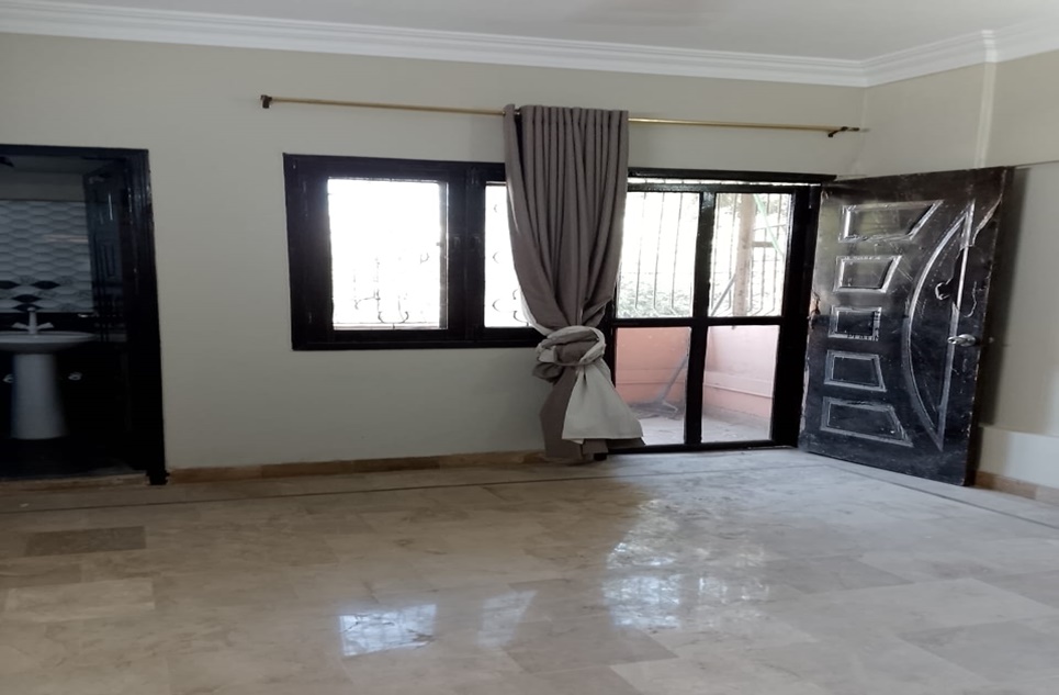 3 Bed Apartment for Sale in Block 7, Clifton, Karachi