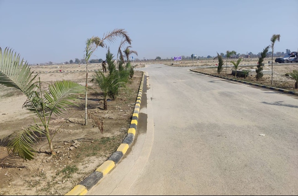 5 Marla Plot for Sale in C Block LDA City Lahore