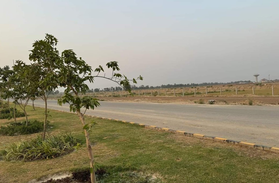 5 Marla Plot for Sale in C Block LDA City Lahore