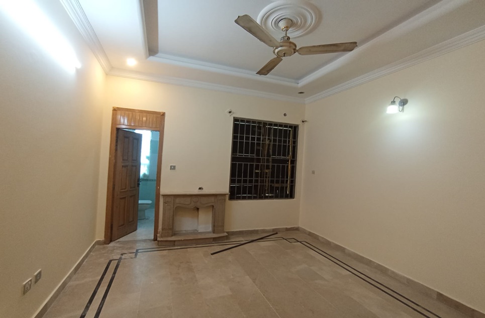 12 Marla House (First Floor) for Rent in I-8/3, Islamabad