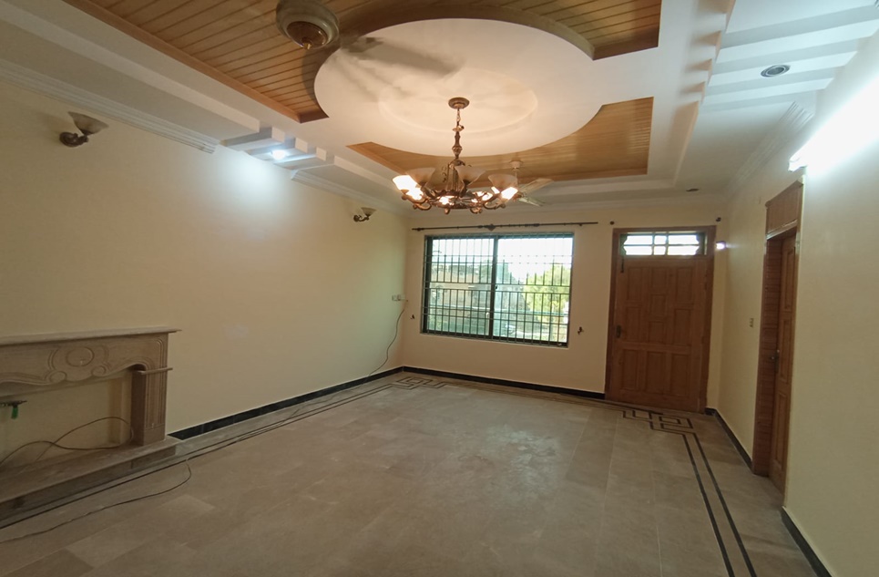 12 Marla House (First Floor) for Rent in I-8/3, Islamabad