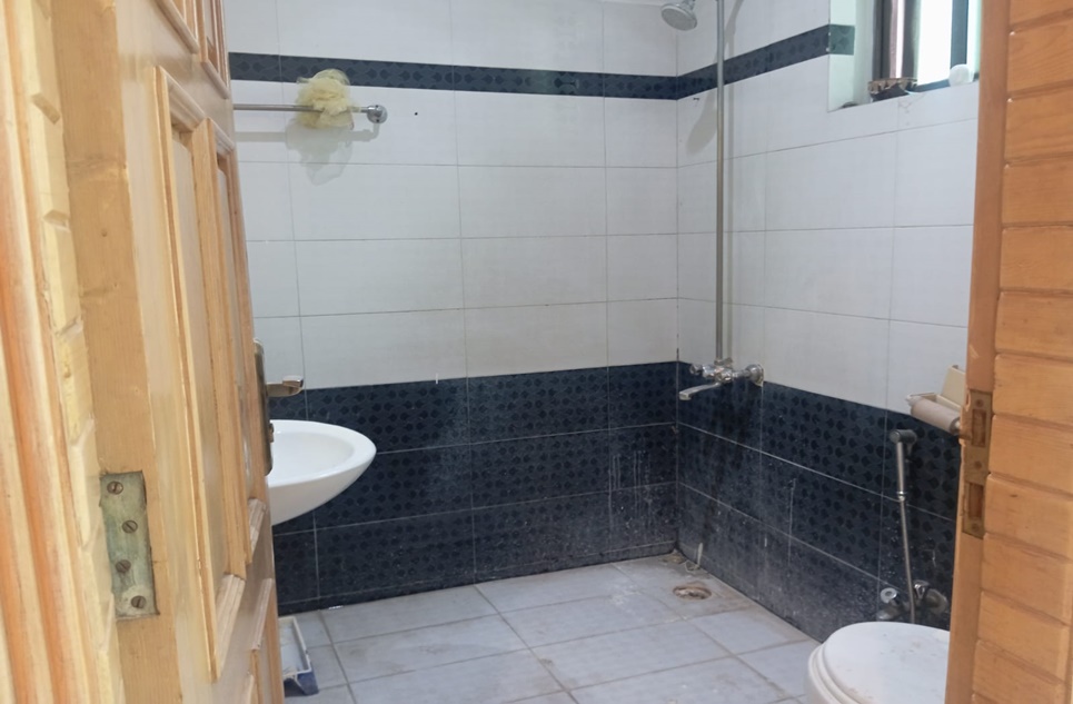 12 Marla House (First Floor) for Rent in I-8/3, Islamabad