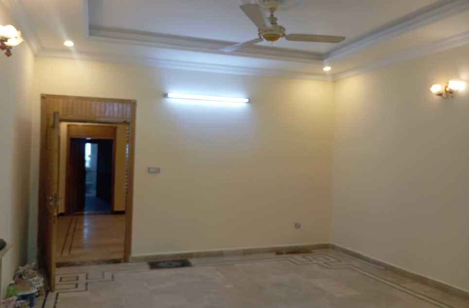 12 Marla House (First Floor) for Rent in I-8/3, Islamabad