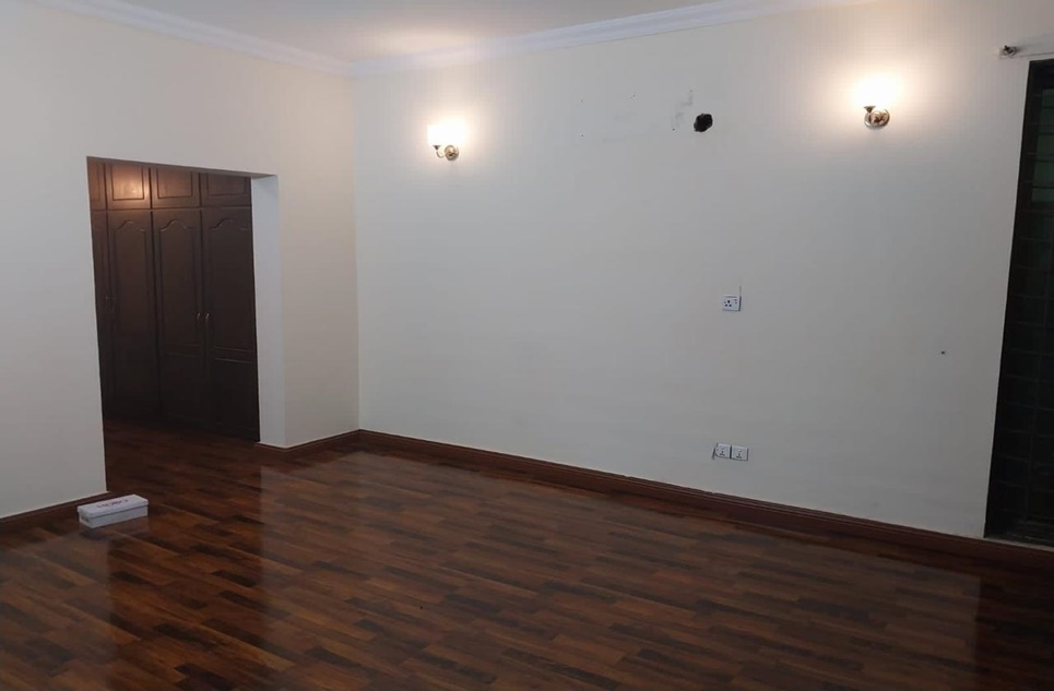 1 Kana House Available for Sale in Phase 1, Wapda Town Lahore