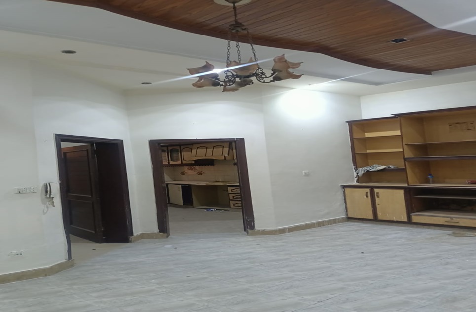 6.142 Marla House for Sale in Abid Road, Islam Nagar Walton Road, Lahore