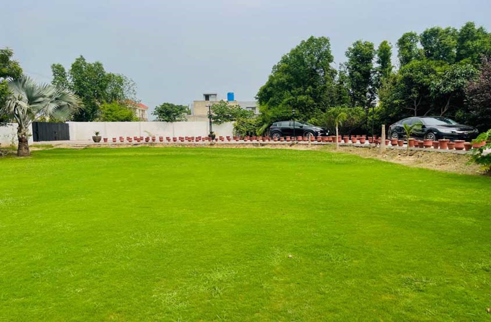 9 kanal farm for sale in Bedian Road Lahore