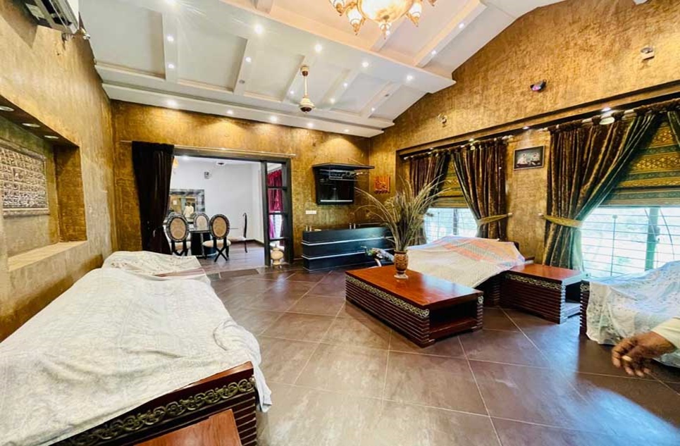 9 kanal farm for sale in Bedian Road Lahore