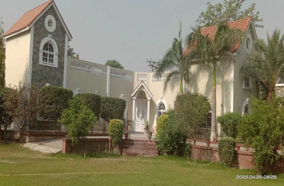 12 kanal farm for sale in Bedian Road Lahore