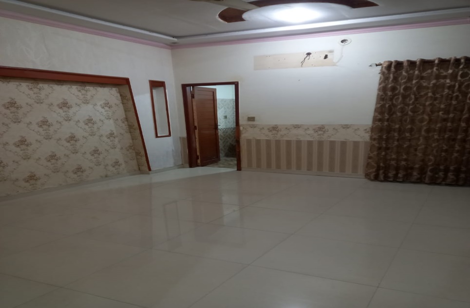 8 Marla House for Rent in Usman Block, Sector B, Bahria Town, Lahore