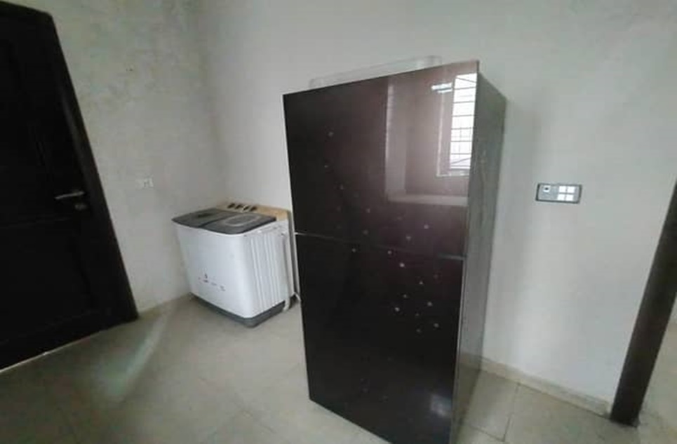 10 marla house for rent in DHA Lahore
