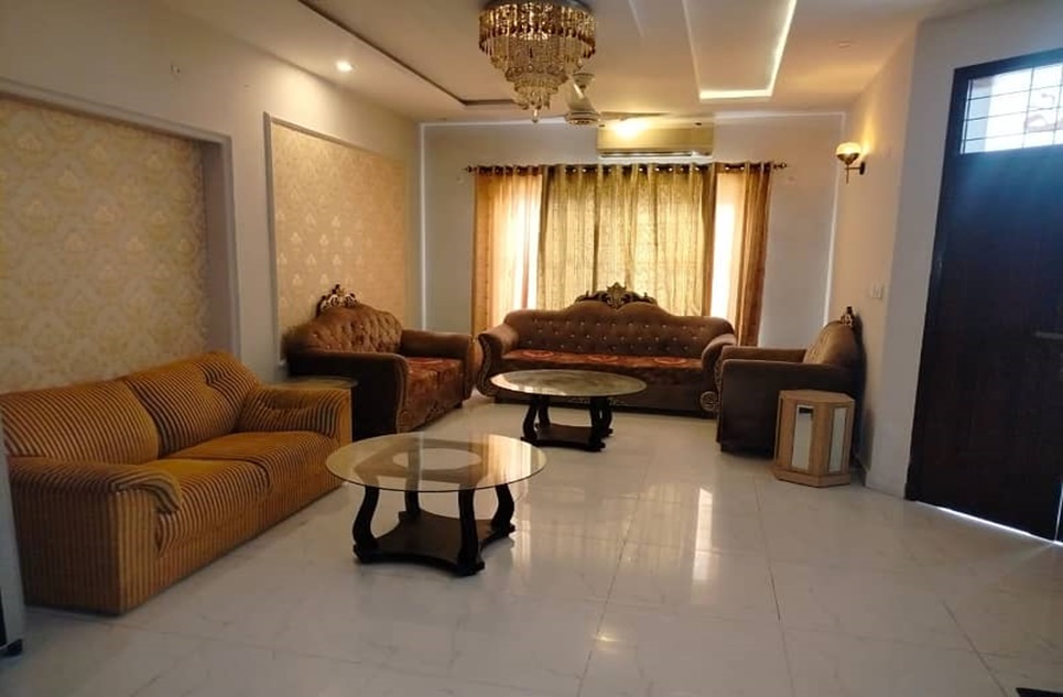 5 marla house for rent in DHA Lahore