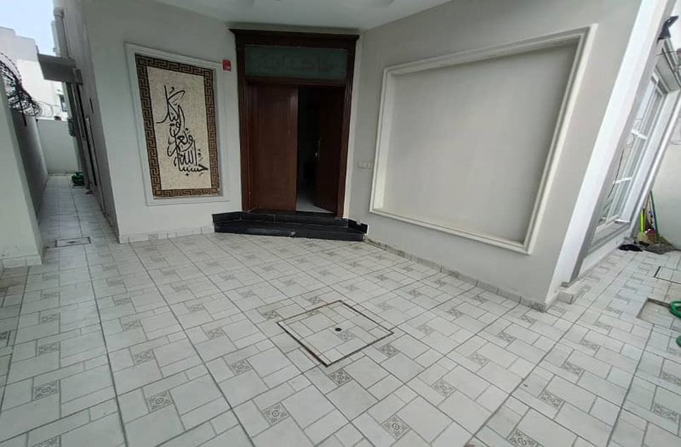 5 marla house for rent in DHA Lahore