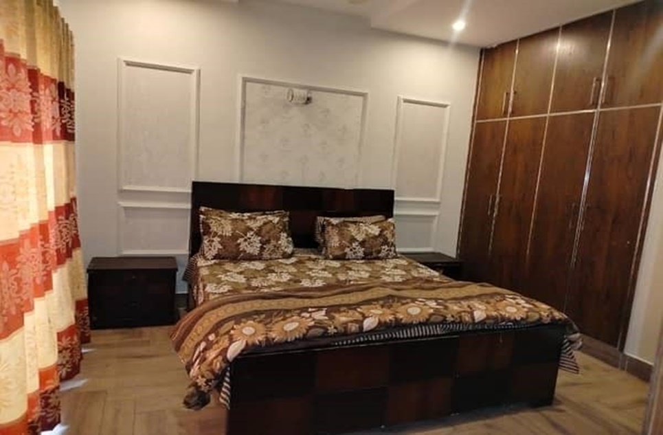 5 marla house for rent in DHA Lahore