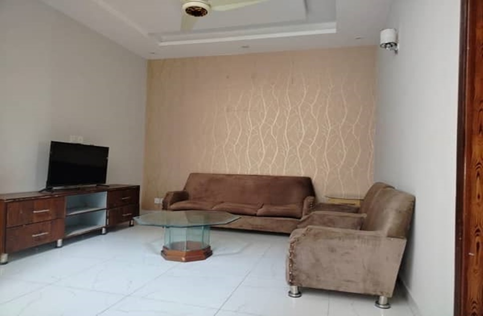 5 marla house for rent in DHA Lahore