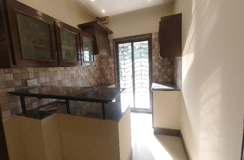 1 kanal house for rent in Phase 6 DHA Lahore