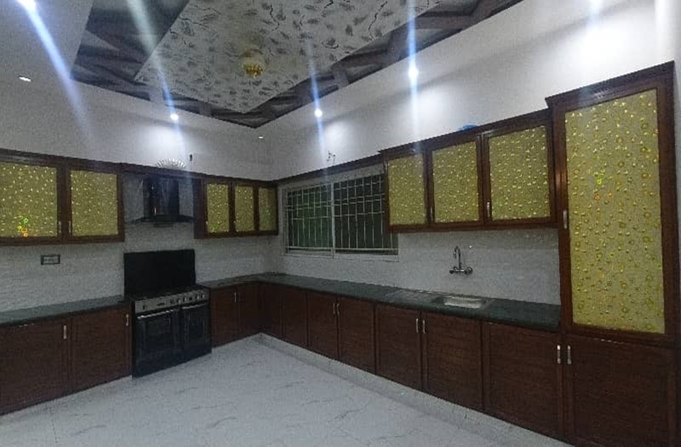 4 kanal house for rent in Phase 8 - Park View DHA Lahore