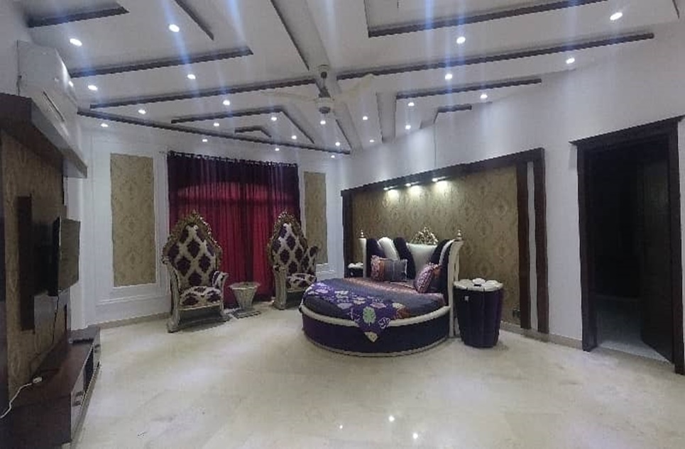 4 kanal house for rent in Phase 8 - Park View DHA Lahore