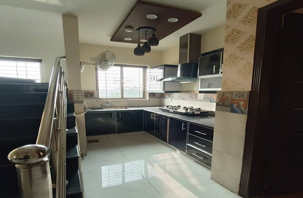5 marla house for rent in Phase 9 - Town DHA Lahore